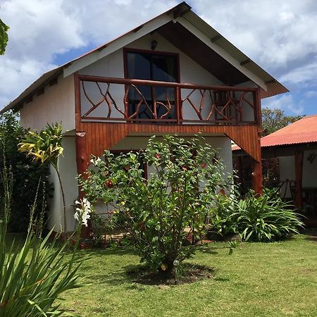 Cabanas Hinariru Nui Hanga Roa Exterior foto