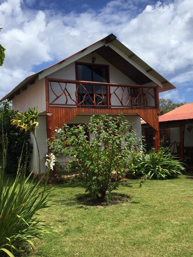 Cabanas Hinariru Nui Hanga Roa Exterior foto